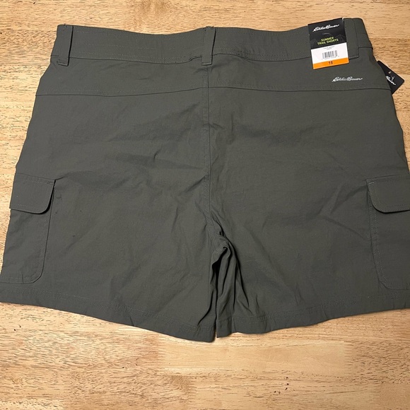 - Eddie Bauer Summer Trail Cargo Short NWT size 16 - Picture 4 of 4
